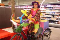  Tricycle sculpture sur ballons