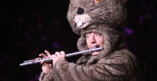 Marmotte à la flûte traversière