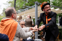 Ca se passe dans votre main.