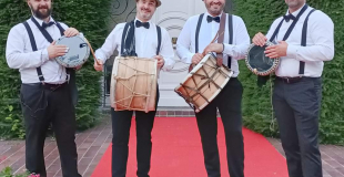 Oriental Tambours percussionniste Compagnie WIM PERCUSSION