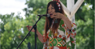 groupe ZEPPIN : chanteuse