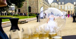 Un accueil festif avec les Danseuses Bulles