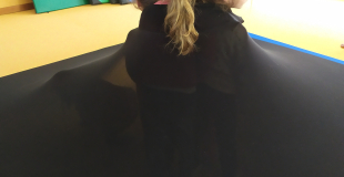 Atelier dessous - au-travers- au-dessus