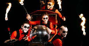 La troupe au complet