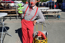 Clown Totoche Ballooneur déambulation Caddy