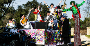 Char spécial parade