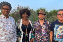 Le groupe Soul Trip photo extérieur jour