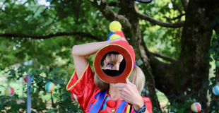 Anniversaire enfants Clown Confetti