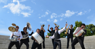 Fanfare Festive Modulable Cie Wim Percussion 