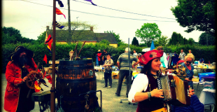 Pirates spectacle déambulatoire