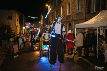 Parade de rue, Artlumine, Fêtes des lumières soucieux en Jarrest (69)