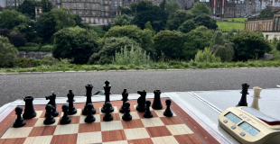 Le joueur d'echecs à Avignon