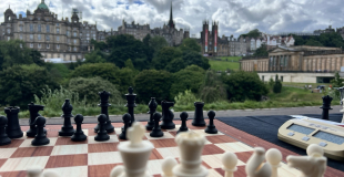 Le joueur d'echecs à Edimbourg