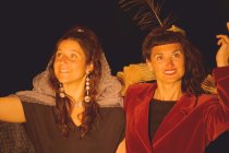 Lautre et Lune saluent