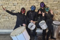 Halloween Batucada 4 artistes masques clignotants participatif