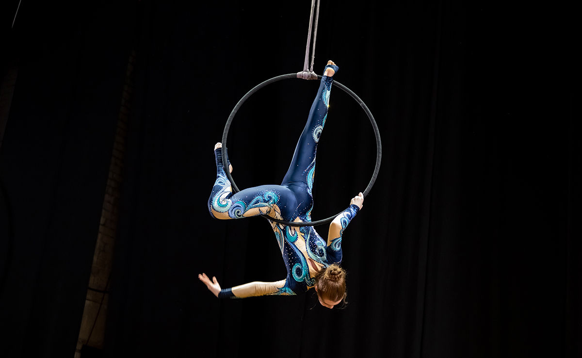 Animations et spectacles cirque pour soirée privée, événement public ou privé !